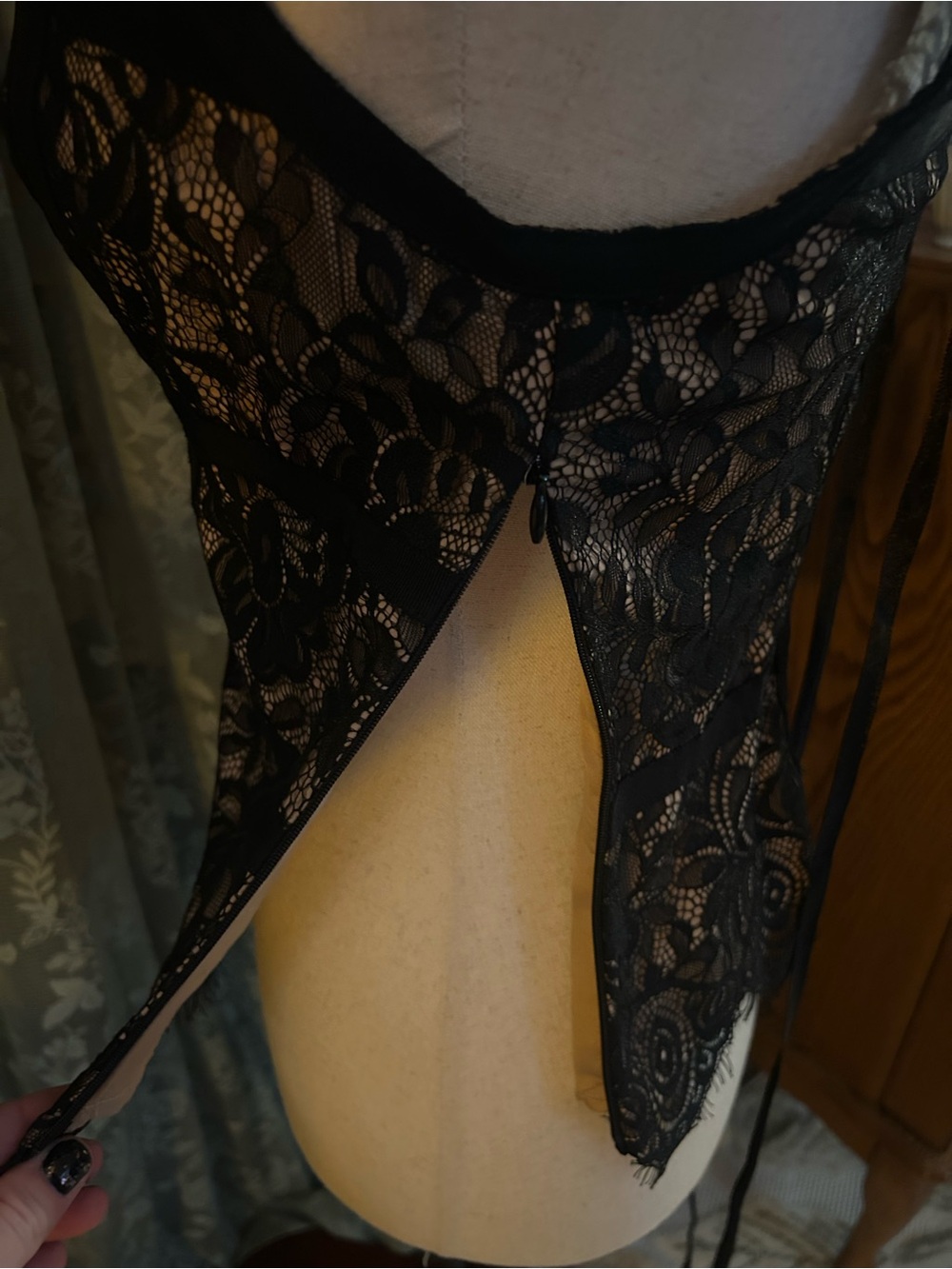 Bebe Black Open Back Lace Up Corset Back Going Out Top - Picture 6 of 6